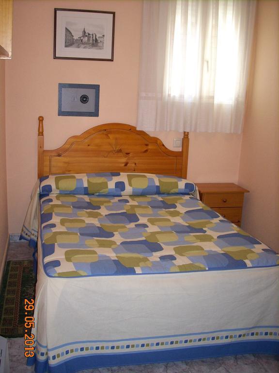 Hostal Vadama Сеговия Экстерьер фото